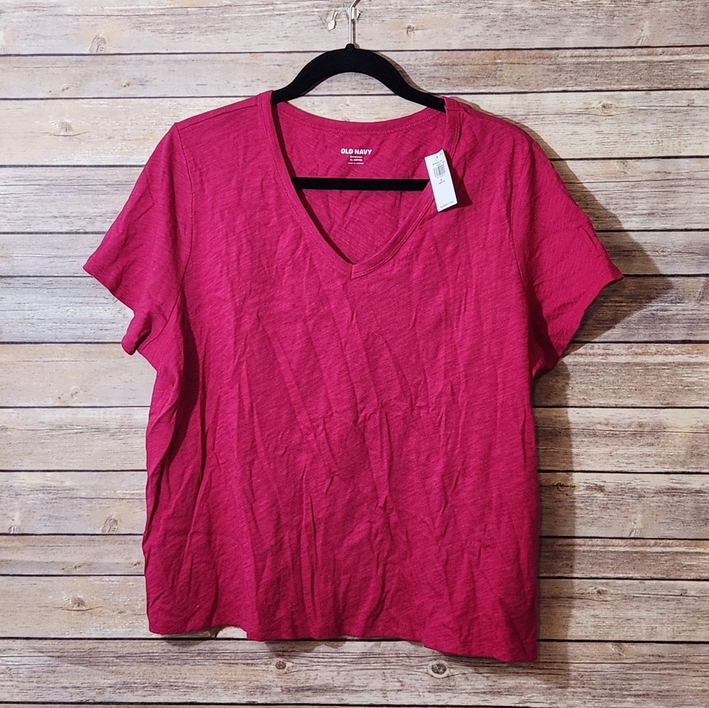 NWT Fuschia Vneck Tee